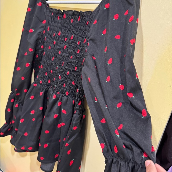 SHEIN Black Blouse with Red Accents - Picture 8 of 10